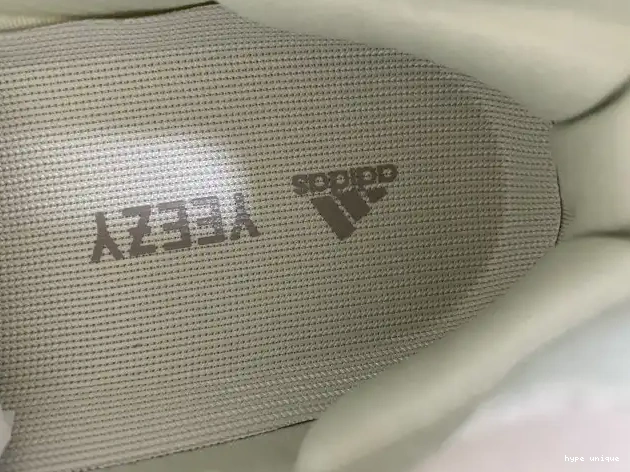 hype 380 Blue Boost Adidas GW0304 Yeezy Alien 0530